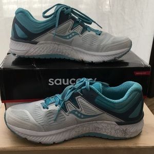 Saucony Guide ISO running shoes- like new!